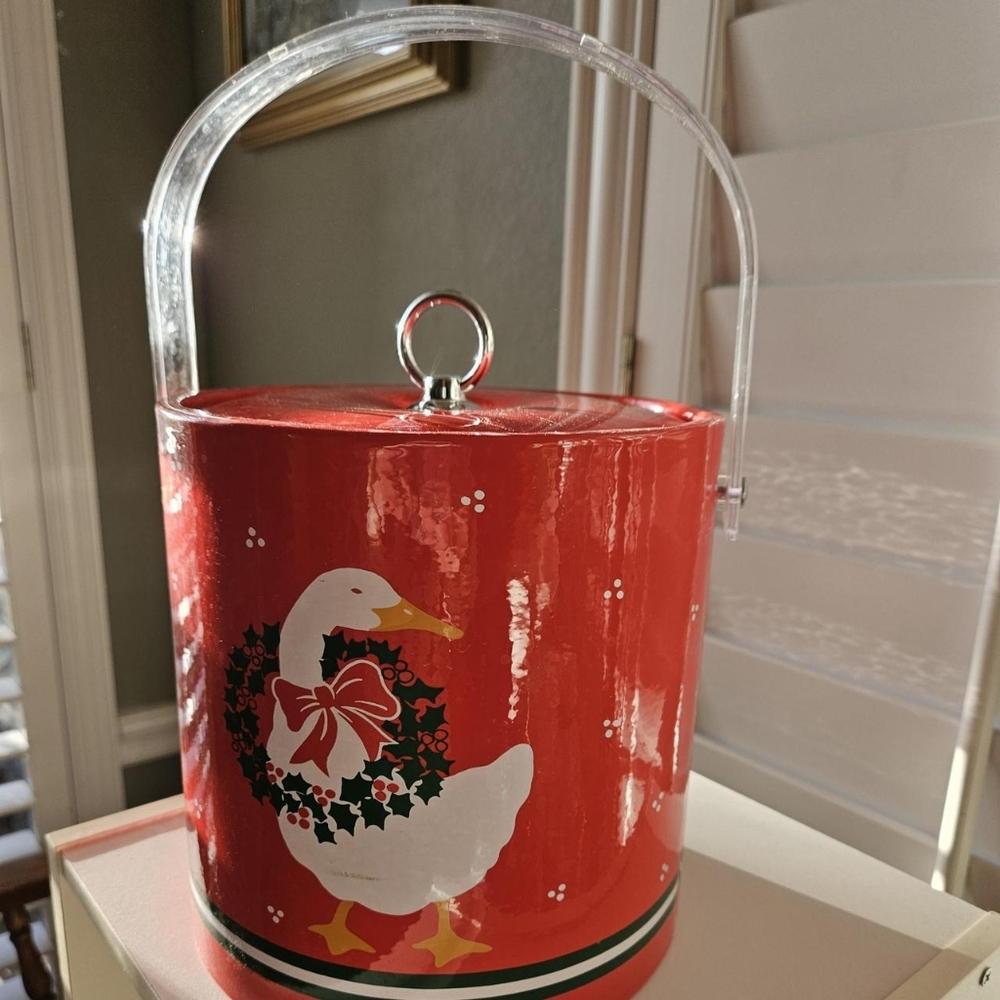 Red Goose ice bucket vtg